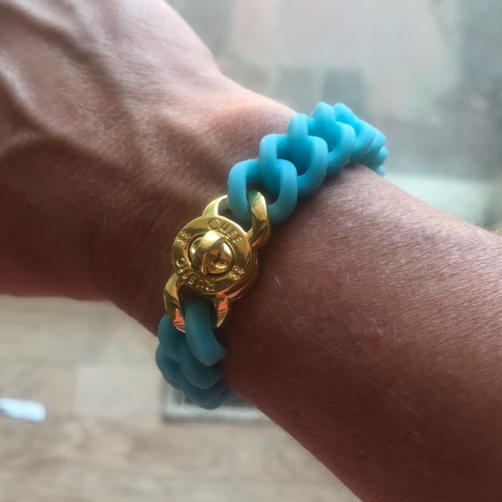 Rustic Cuff rubber turnlock bracelet